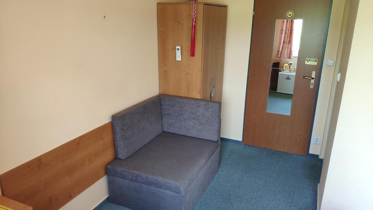 Pension & Restaurant Silma With Wellness Rychvald Екстер'єр фото