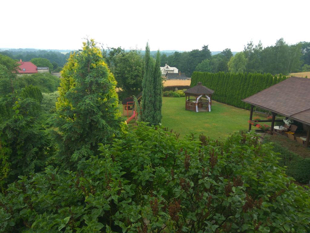 Pension & Restaurant Silma With Wellness Rychvald Екстер'єр фото